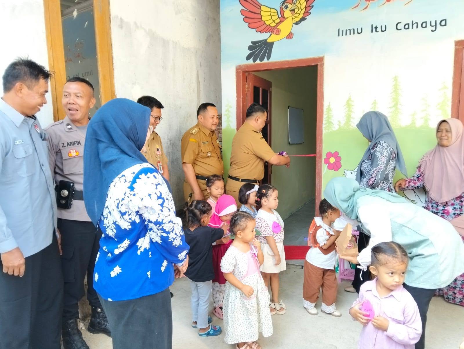 Peresmian pendirian KB/ PAUD "SEKAR ARUM" Desa Ngrombo